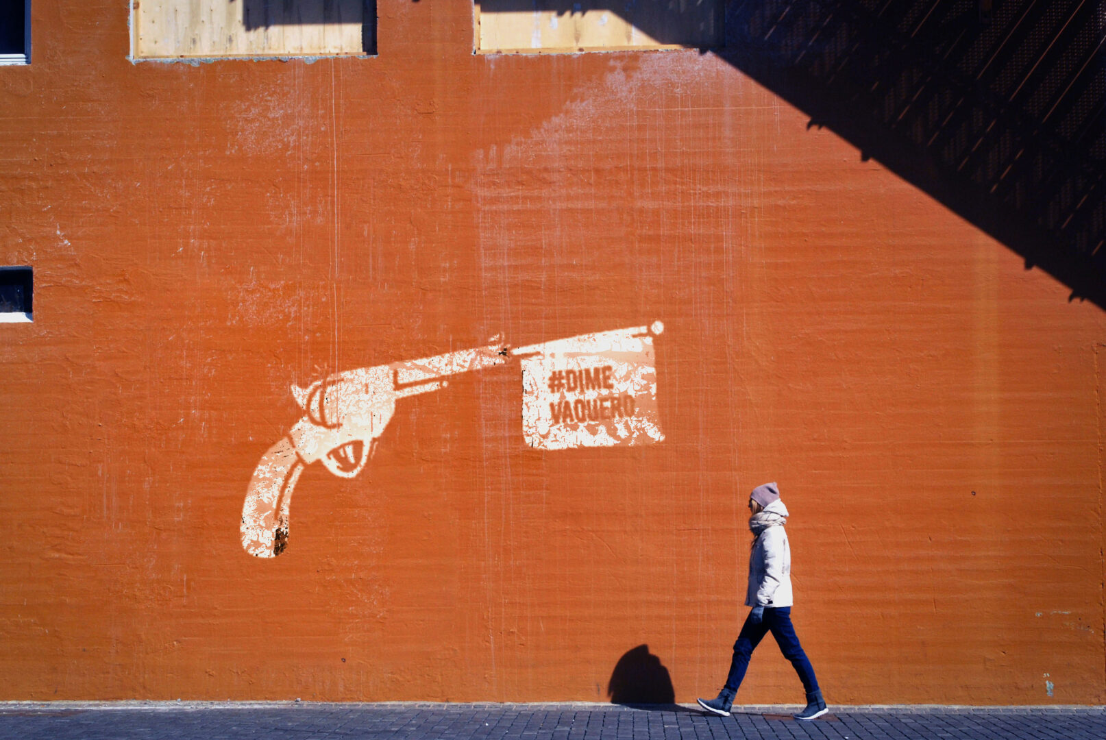 STENCIL PISTOLA OKA