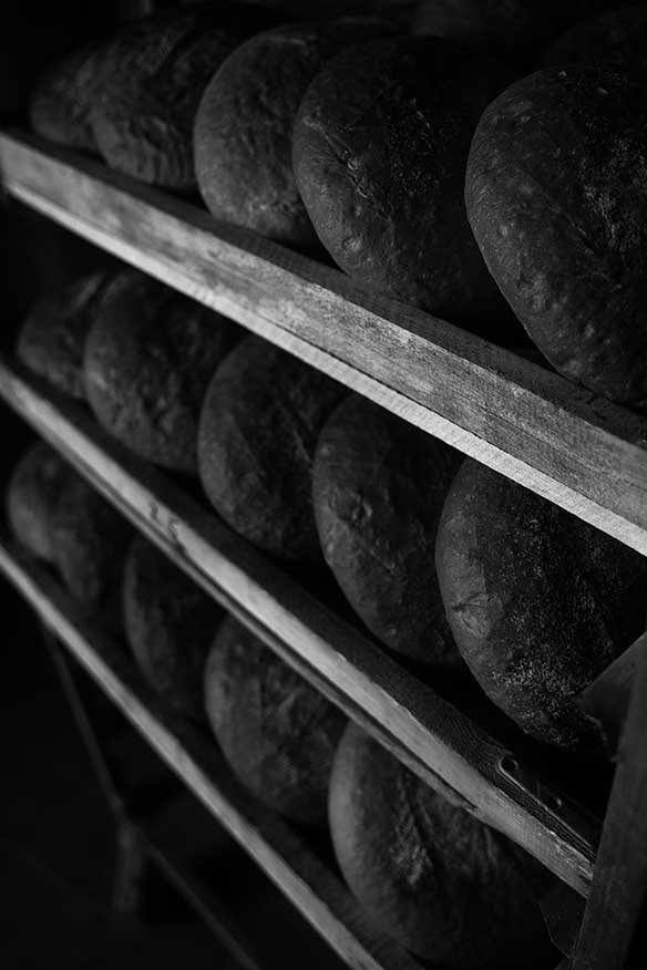 vista-delicioso-pan-horneado-pasteleria